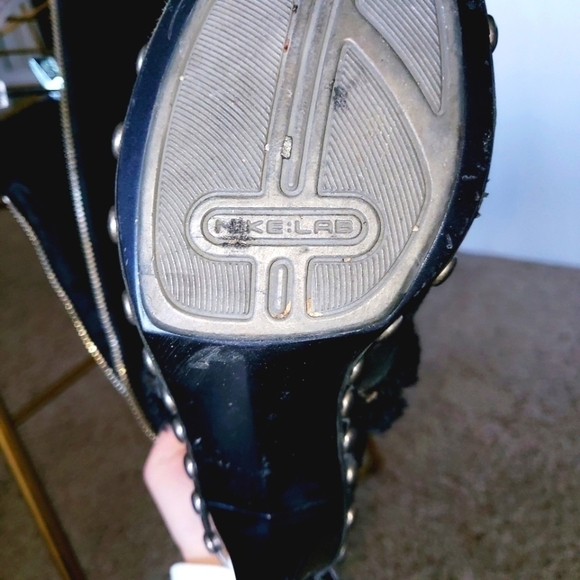 NikeLab | Knee-high Suede Boots - Picture 9 of 9